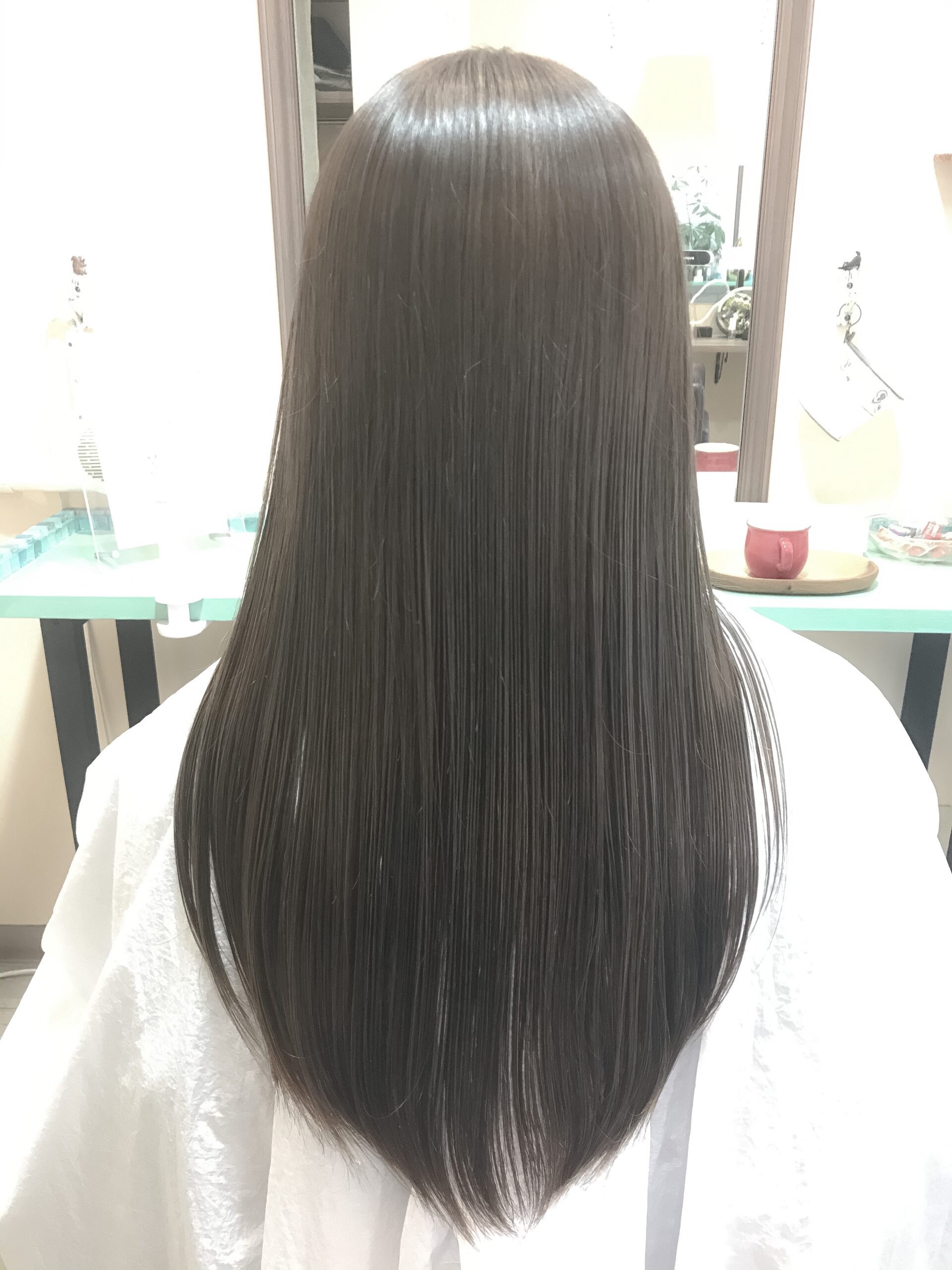 藤沢の美容室アナザードア　髪質改善トリートメントでサラサラの髪に！！